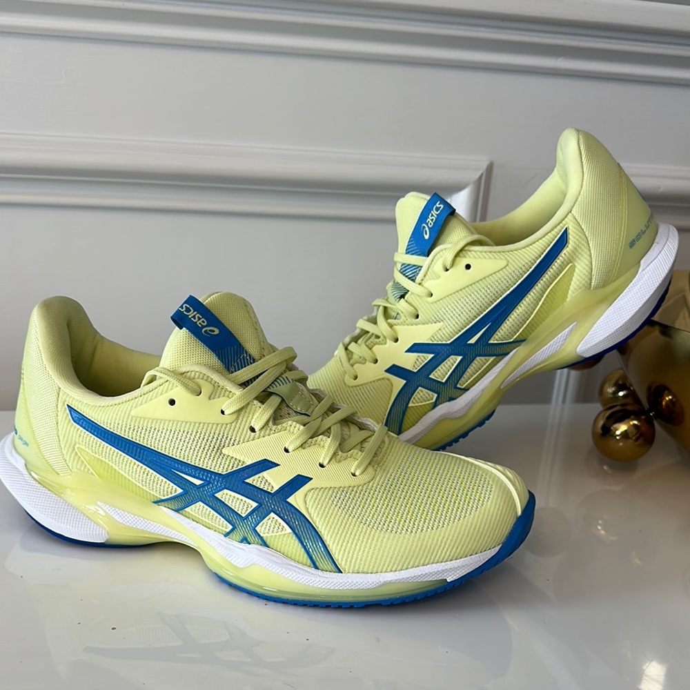 Asics women’s Solution Speed Flytefoam3 sneakers
